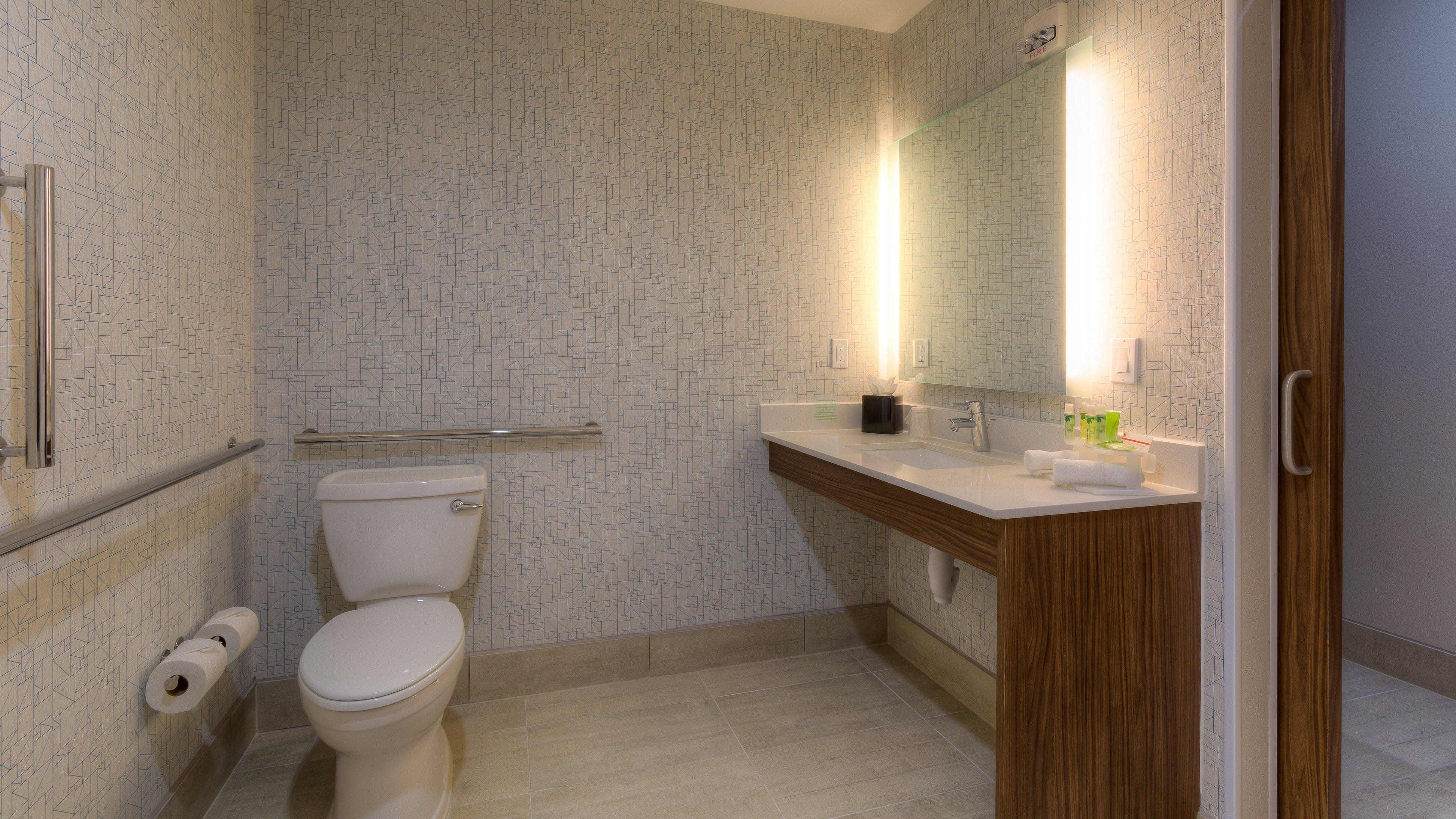 Holiday Inn Express & Suites Tulsa Midtown By Ihg Экстерьер фото